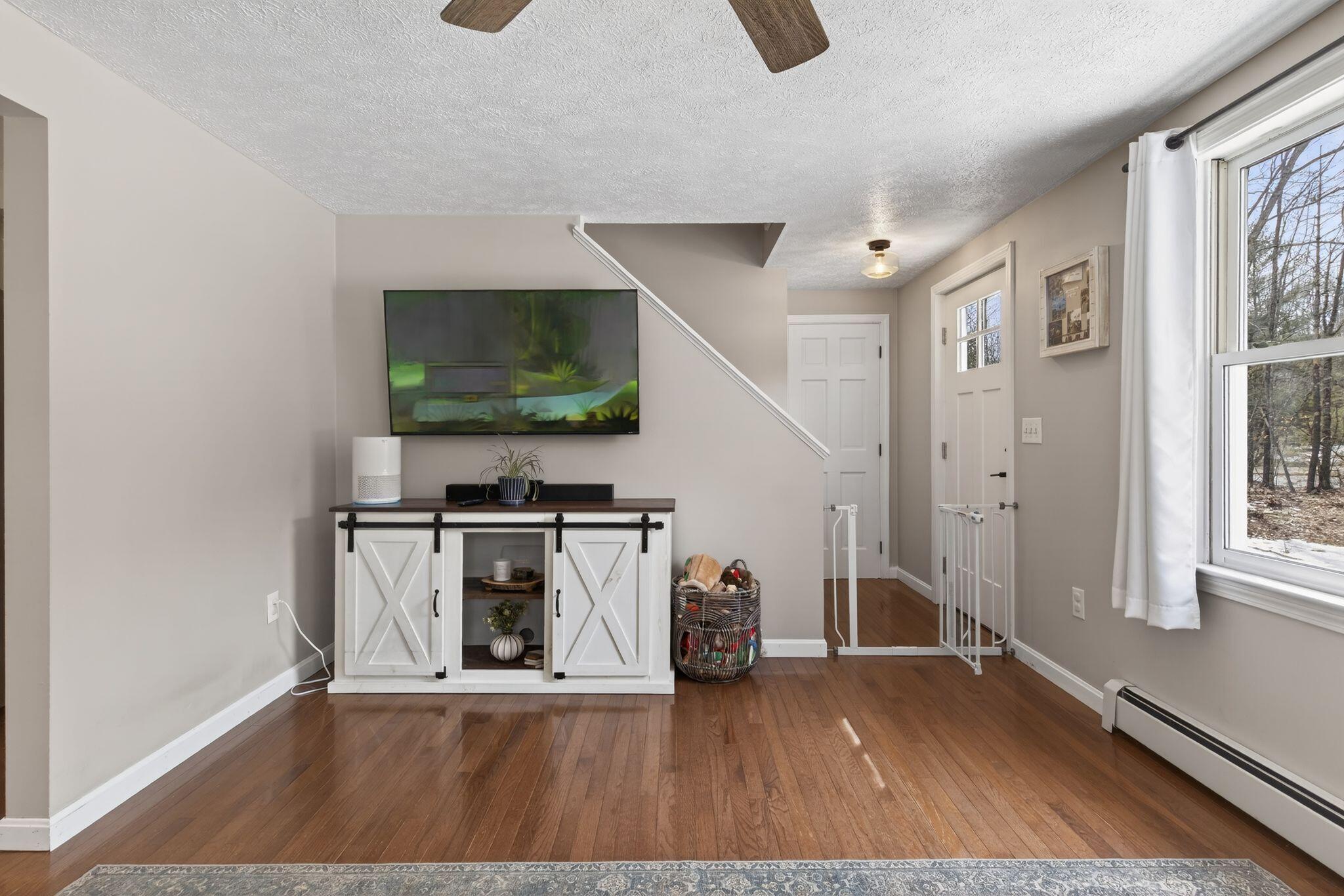 10 Deerfield Circle Standish ME 04084