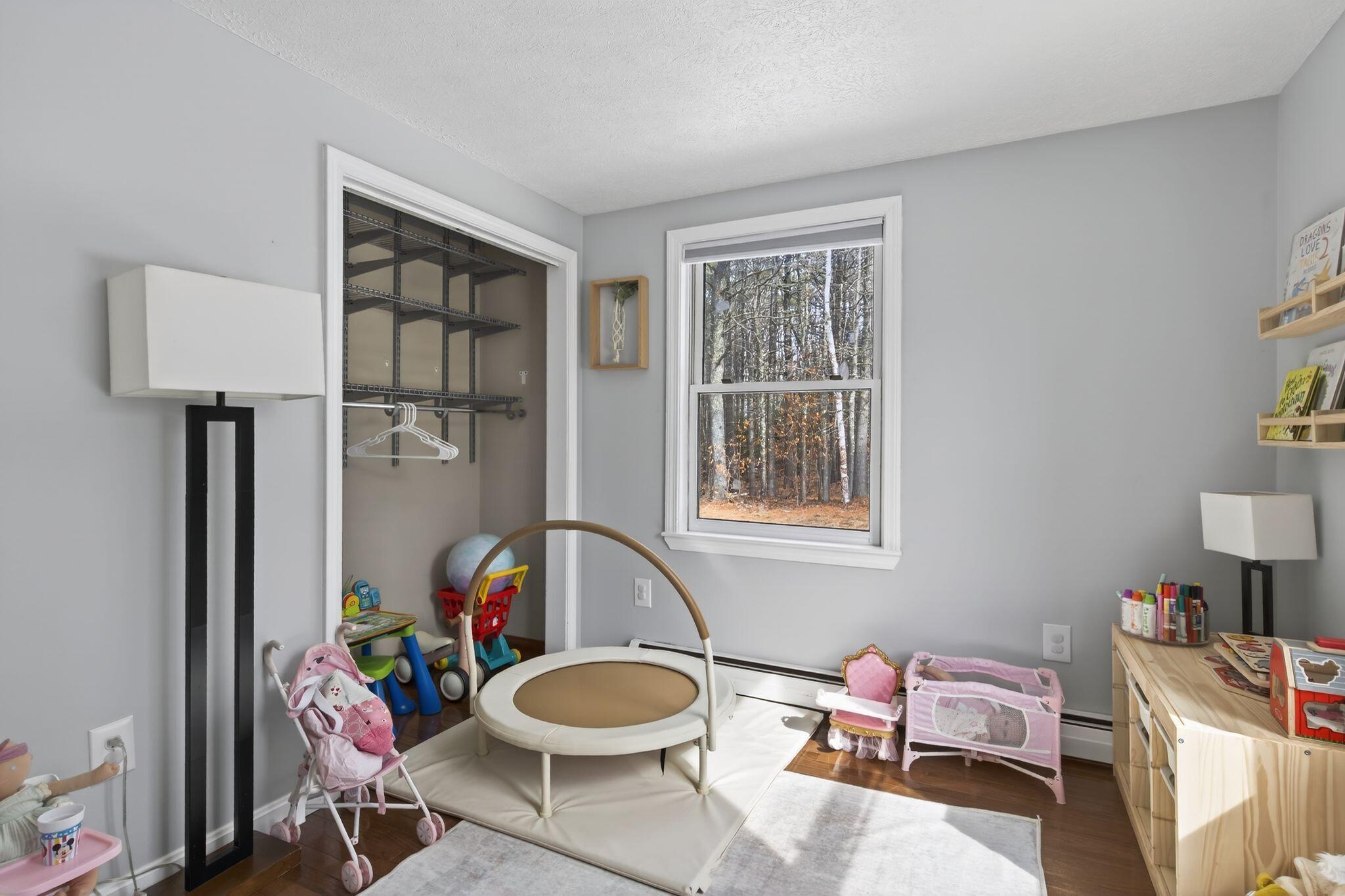 10 Deerfield Circle Standish ME 04084