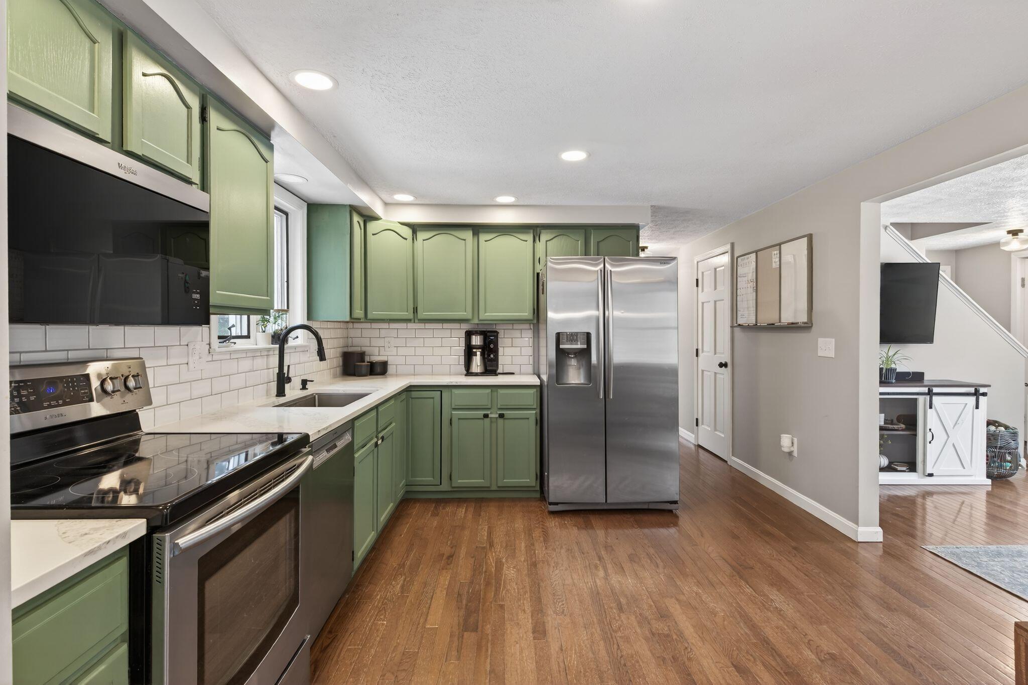10 Deerfield Circle Standish ME 04084