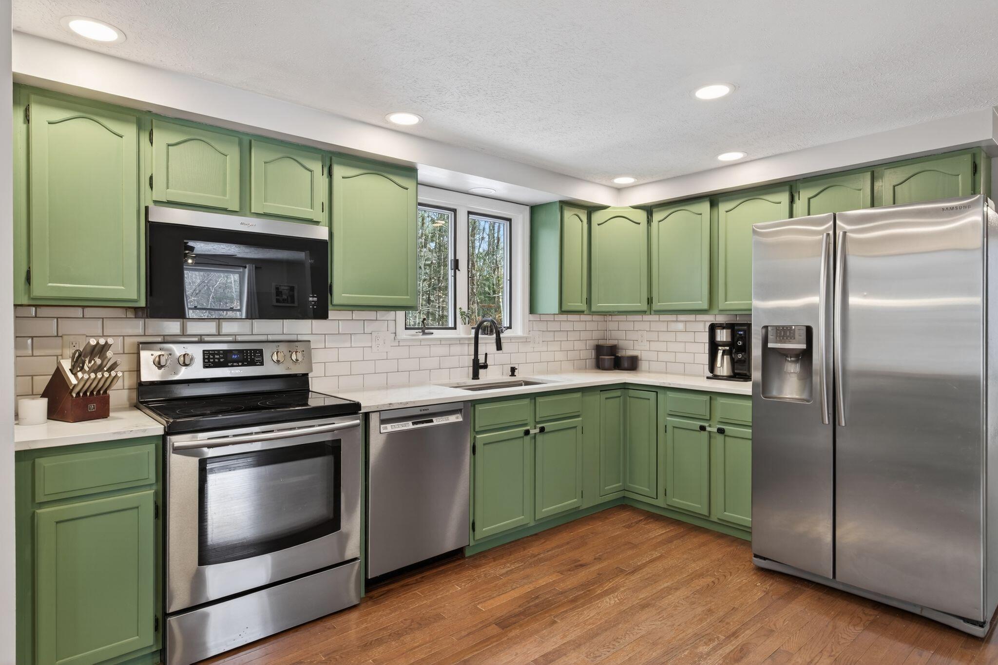 10 Deerfield Circle Standish ME 04084