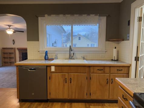 7 Vermont Street Sanford ME 04073