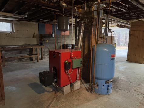 7 Vermont Street Sanford ME 04073