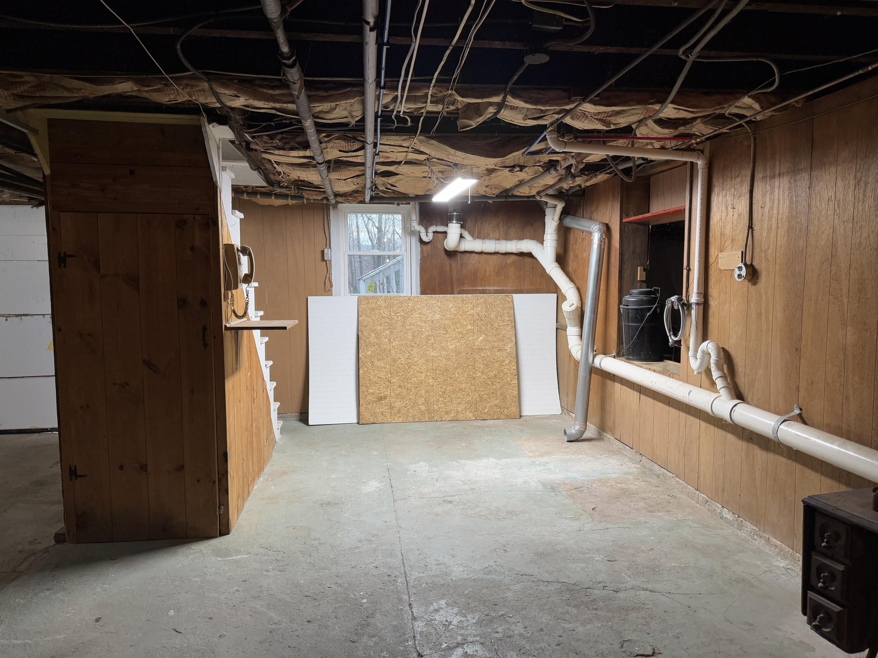 7 Vermont Street Sanford ME 04073