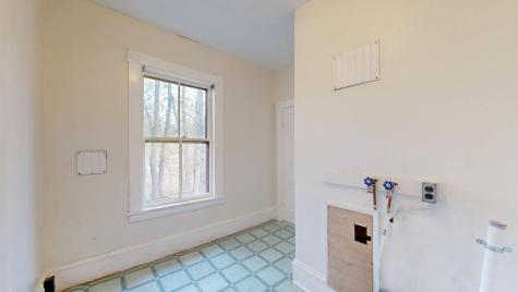 8 Morrill Street Buckfield ME 04220
