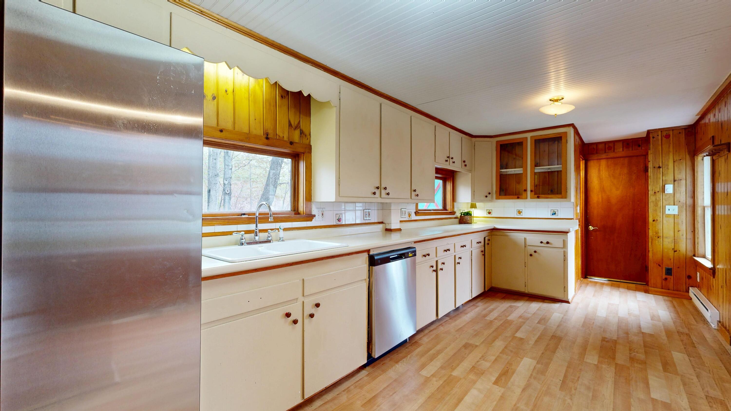 8 Morrill Street Buckfield ME 04220