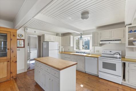 26 Sea Street Camden ME 04843