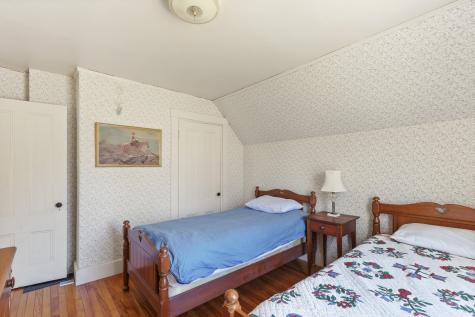 26 Sea Street Camden ME 04843