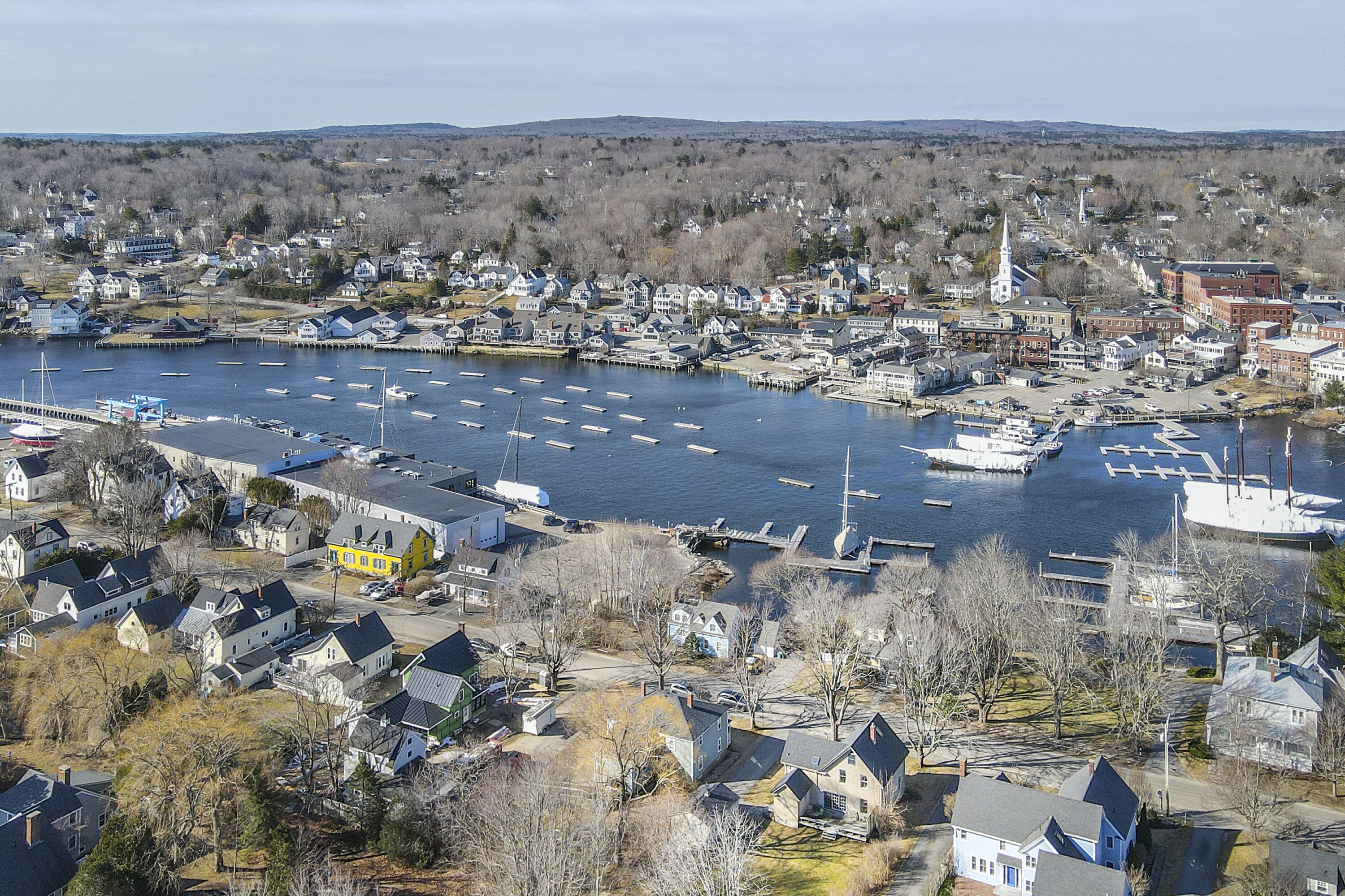 26 Sea Street Camden ME 04843