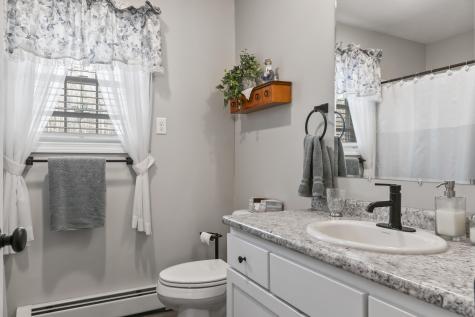 7 Crickett Lane Biddeford ME 04005