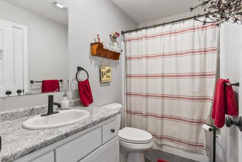 7 Crickett Lane Biddeford ME 04005