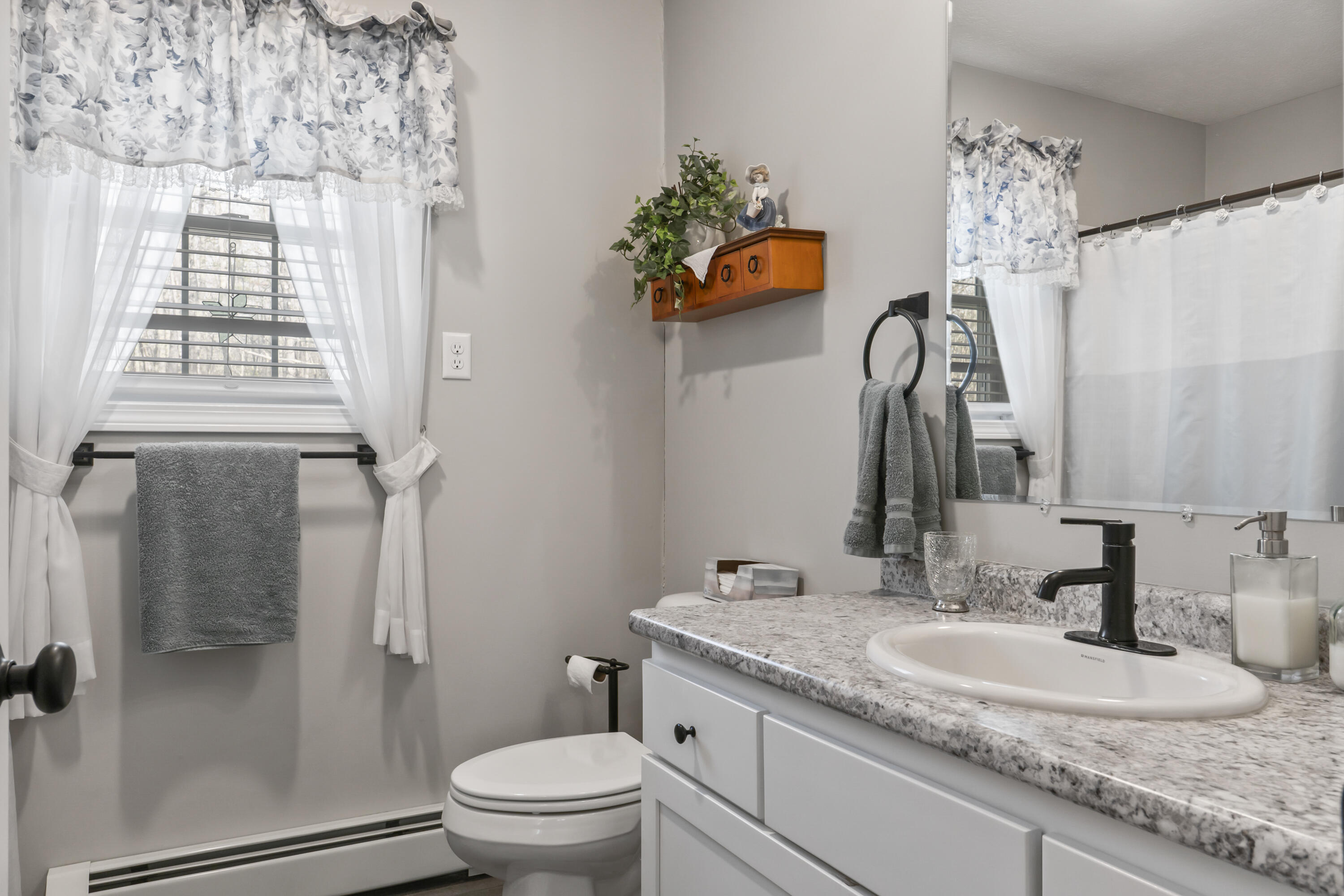 7 Crickett Lane Biddeford ME 04005