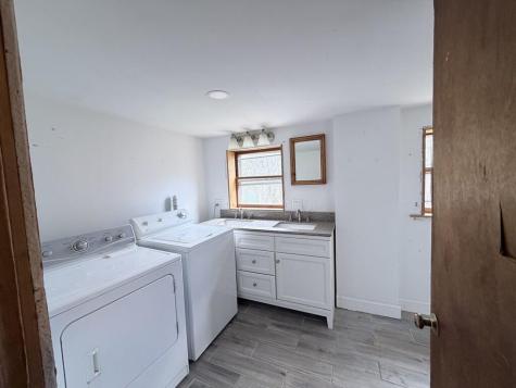 91 Kennebec Road Hampden ME 04444