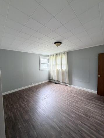91 Kennebec Road Hampden ME 04444