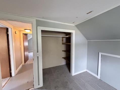 91 Kennebec Road Hampden ME 04444