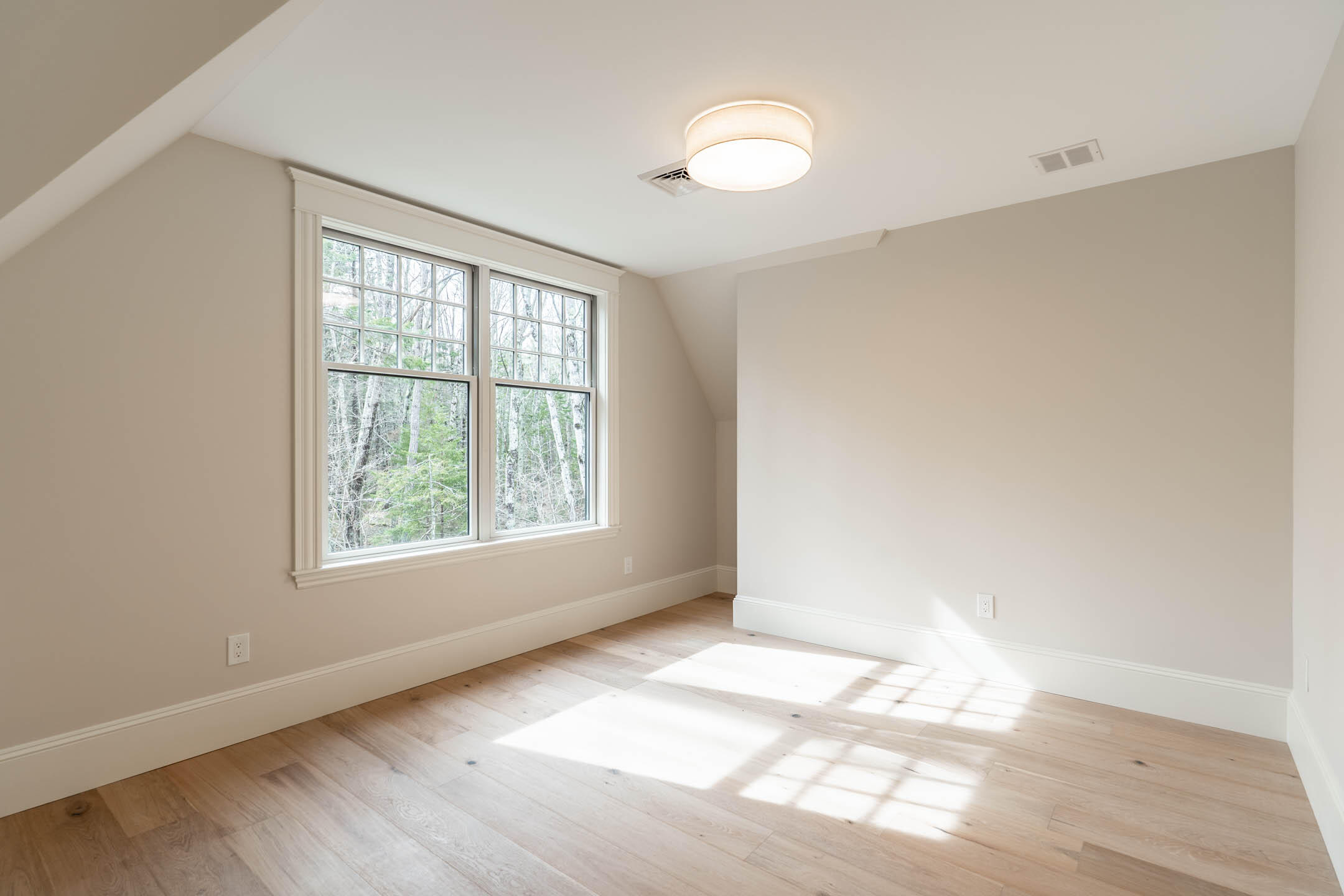 51 Woodland Drive Kennebunkport ME 04046