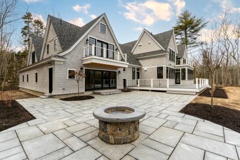 51 Woodland Drive Kennebunkport ME 04046