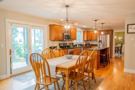 24 Surrey Lane Falmouth ME 04105