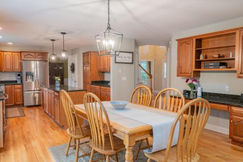 24 Surrey Lane Falmouth ME 04105