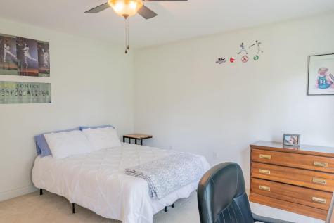 24 Surrey Lane Falmouth ME 04105