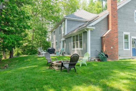 24 Surrey Lane Falmouth ME 04105