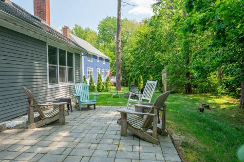 24 Surrey Lane Falmouth ME 04105