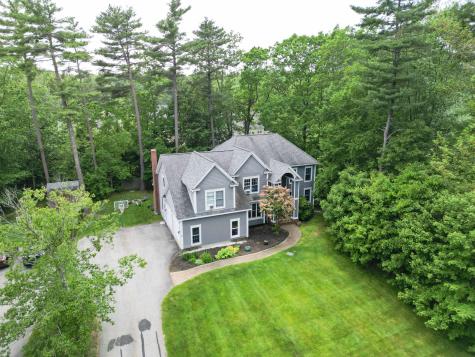 24 Surrey Lane Falmouth ME 04105