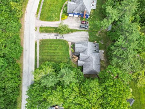 24 Surrey Lane Falmouth ME 04105