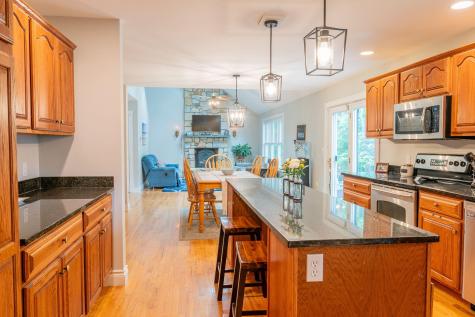 24 Surrey Lane Falmouth ME 04105