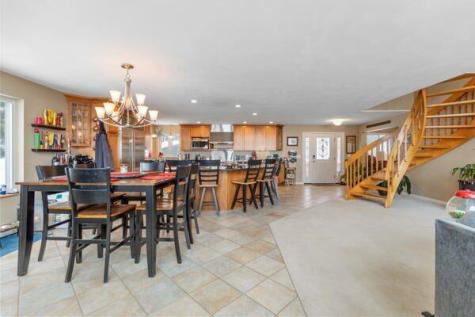 140 Deep Cove Road Raymond ME 04071