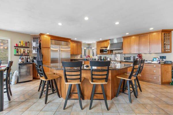 140 Deep Cove Road Raymond ME 04071