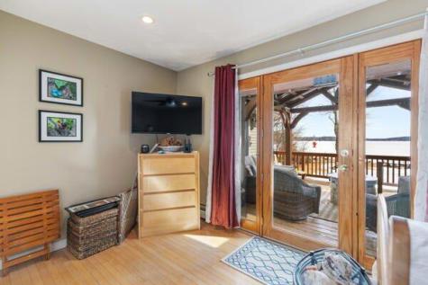 140 Deep Cove Road Raymond ME 04071