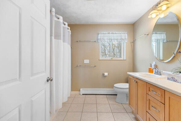 140 Deep Cove Road Raymond ME 04071