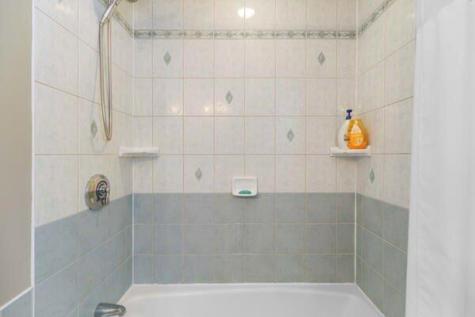 140 Deep Cove Road Raymond ME 04071