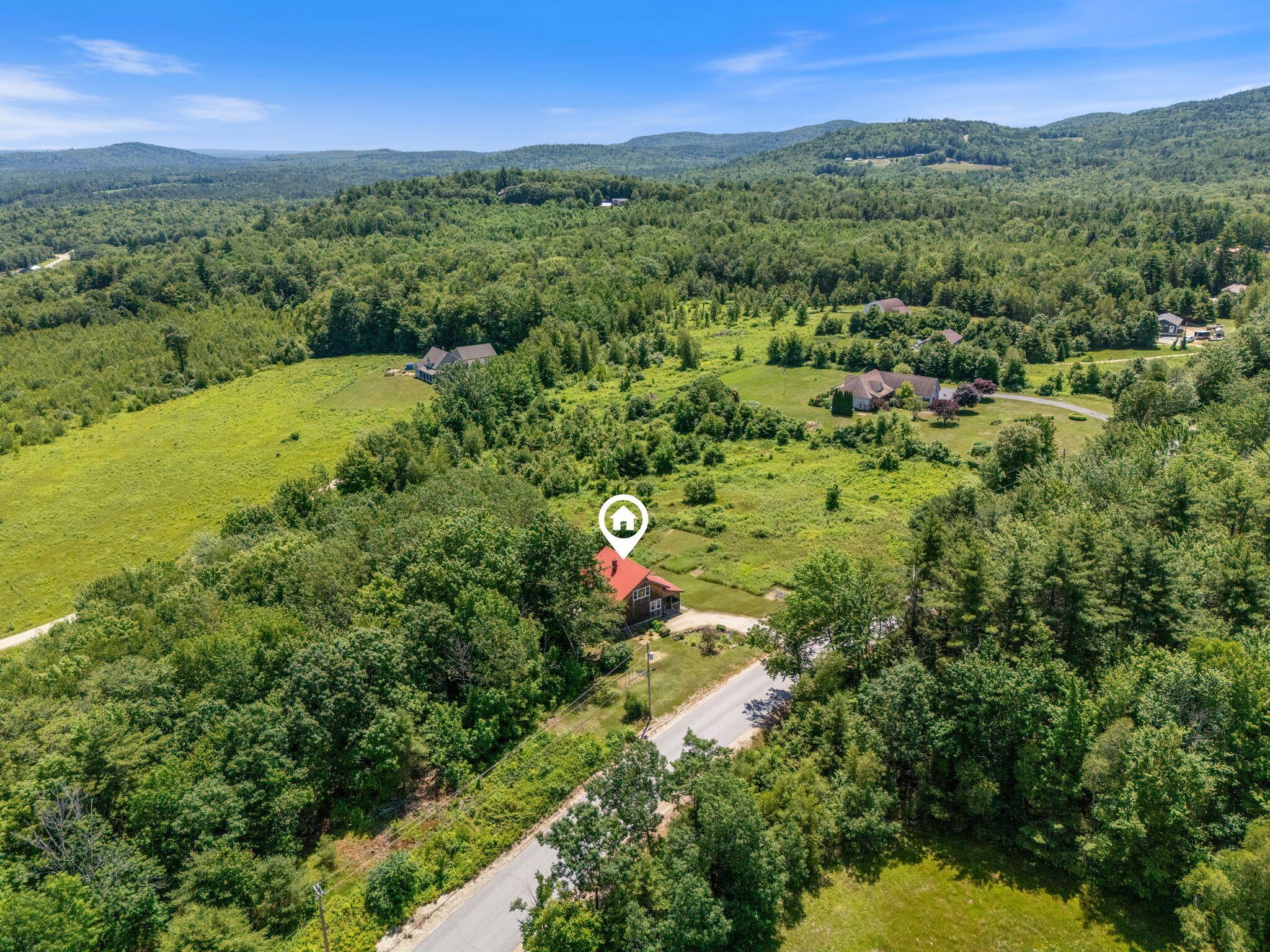 244 High Road Cornish ME 04020