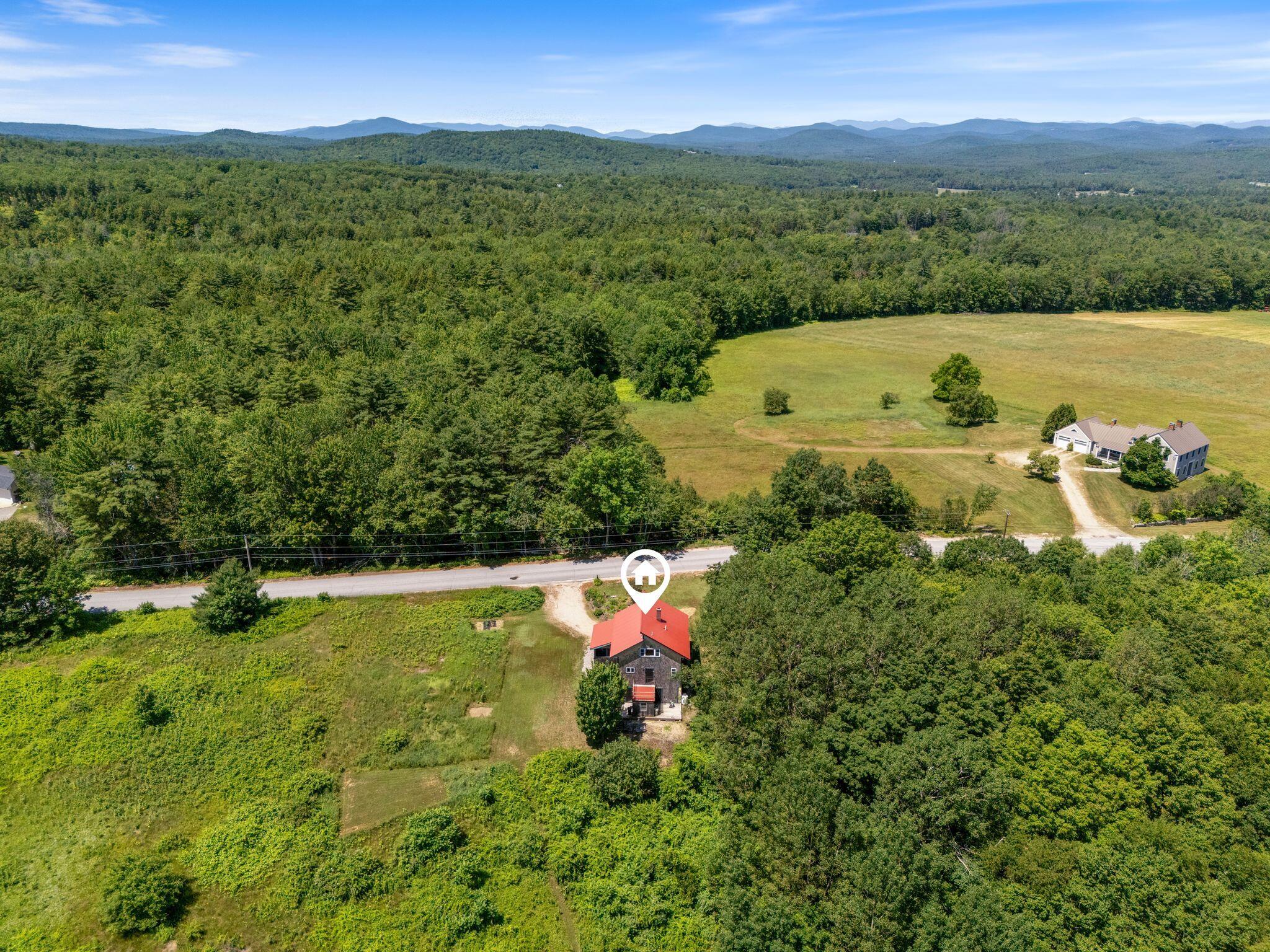 244 High Road Cornish ME 04020