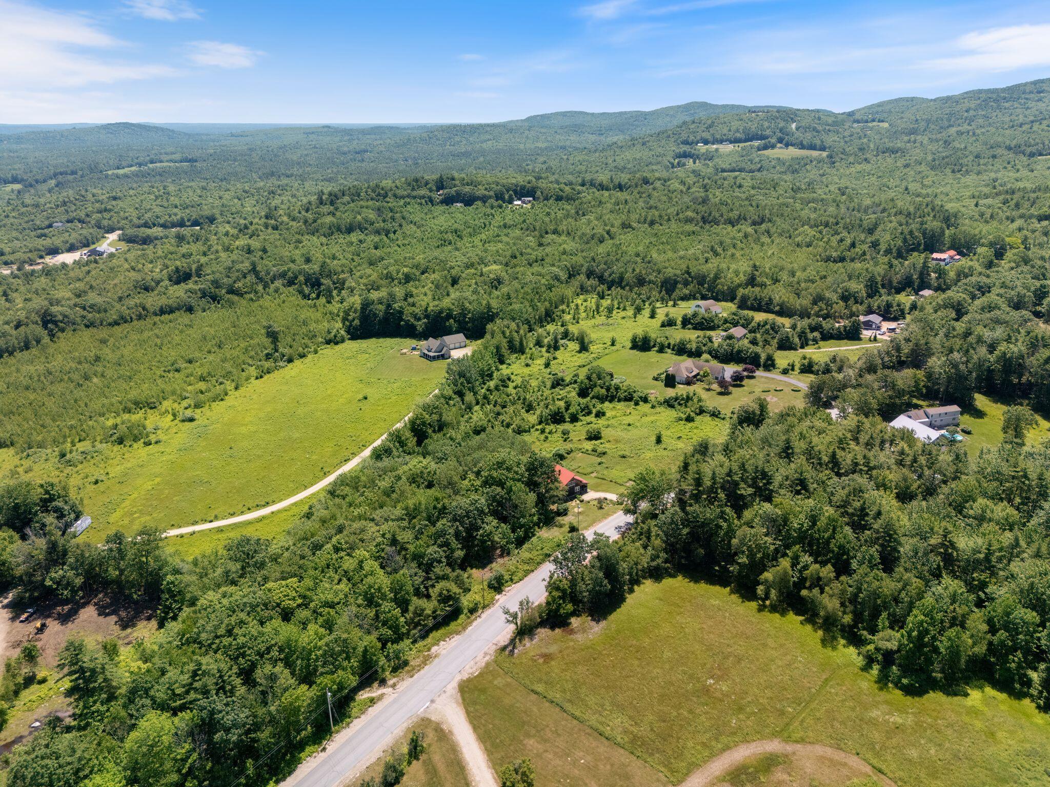 244 High Road Cornish ME 04020