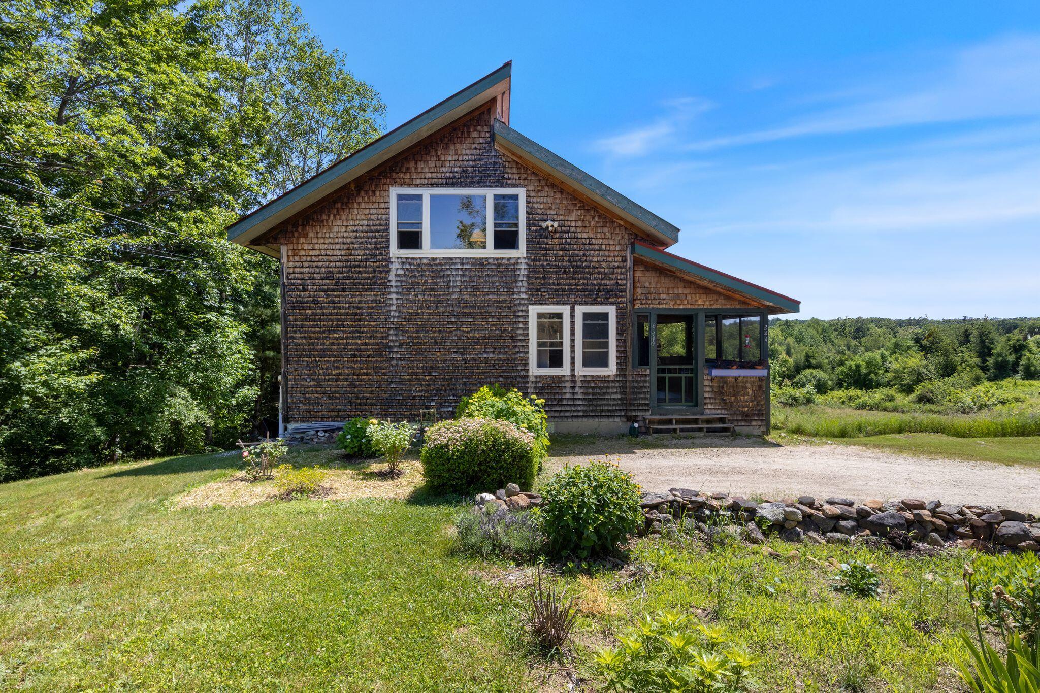 244 High Road Cornish ME 04020