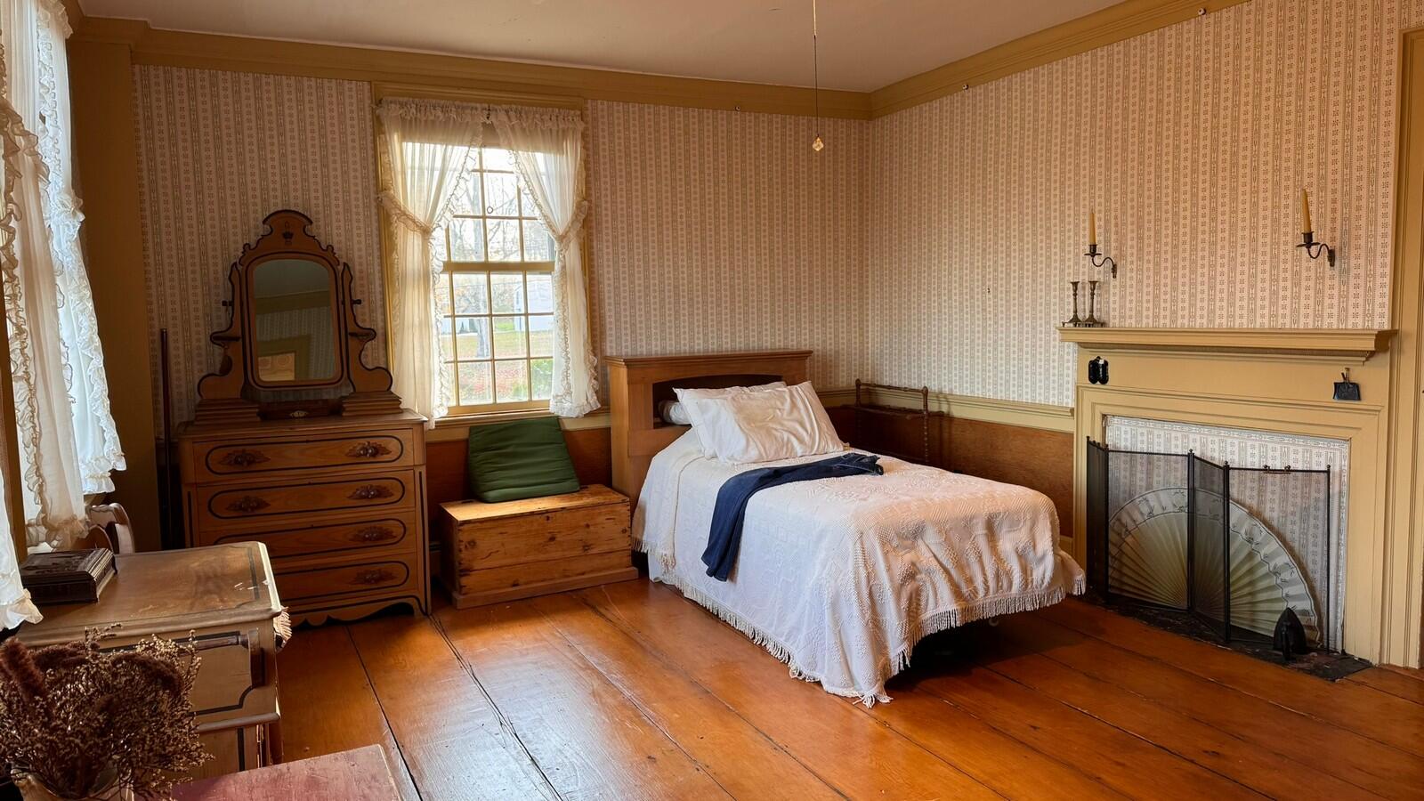 10 Cobbs Bridge Road New Gloucester ME 04260