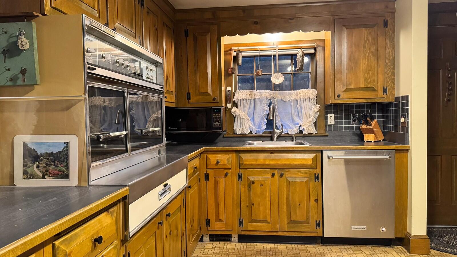 10 Cobbs Bridge Road New Gloucester ME 04260