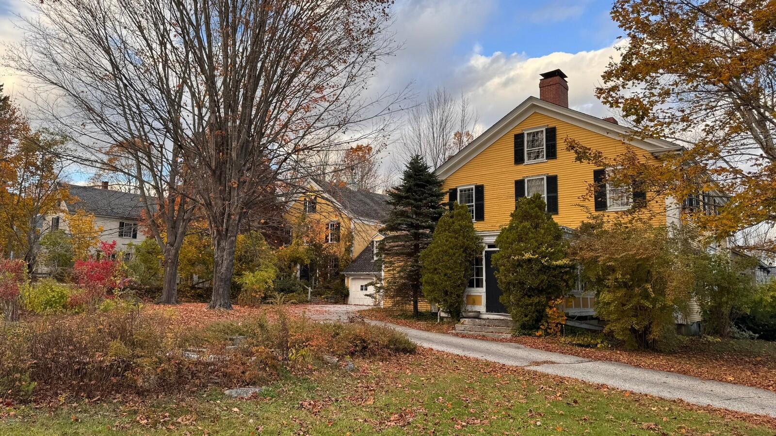 10 Cobbs Bridge Road New Gloucester ME 04260