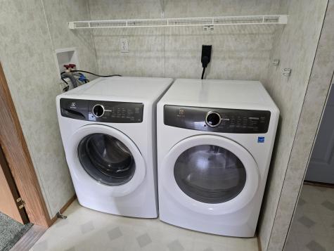 8 Sycamore Drive Norway ME 04268