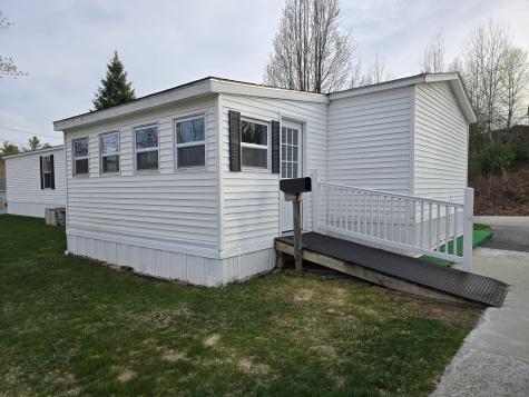 8 Sycamore Drive Norway ME 04268