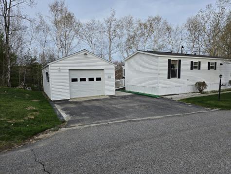 8 Sycamore Drive Norway ME 04268