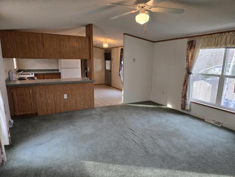 8 Sycamore Drive Norway ME 04268