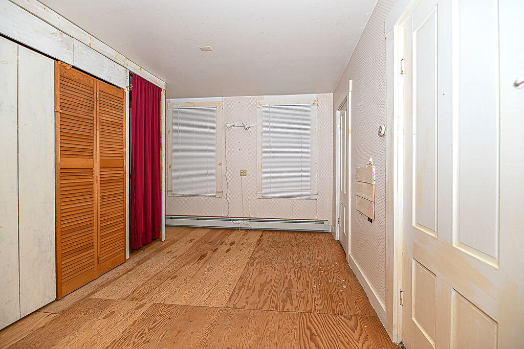 302 Lower Cross Road Lebanon ME 04027