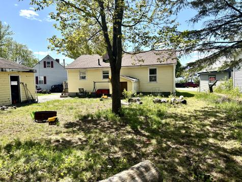 5 Grove Street Millinocket ME 04462