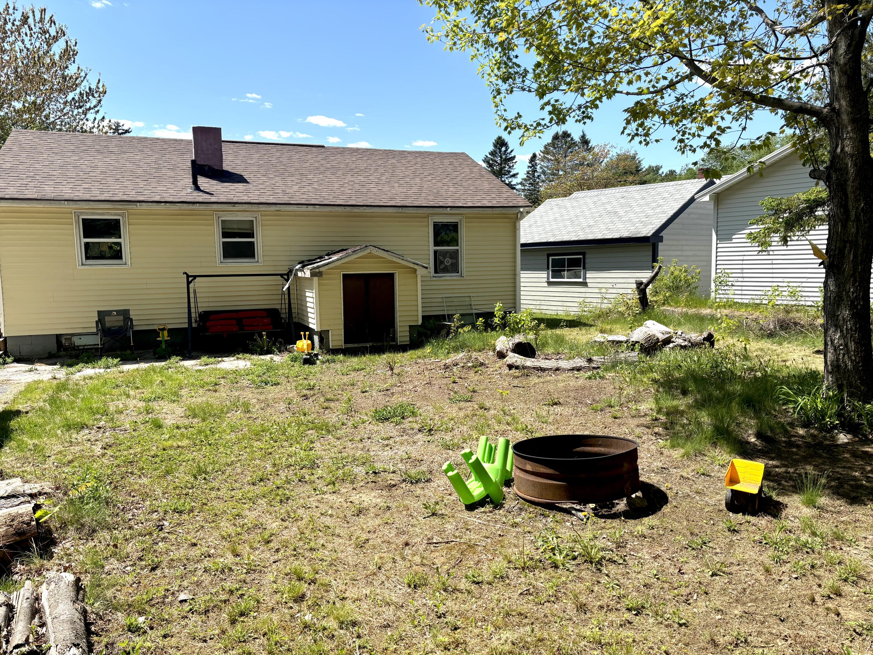 5 Grove Street Millinocket ME 04462