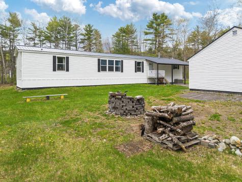 797 E Pittston Road Pittston ME 04345