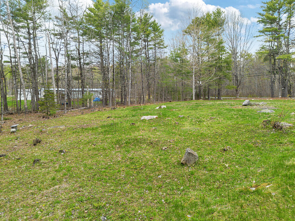 797 E Pittston Road Pittston ME 04345