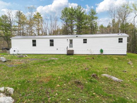 797 E Pittston Road Pittston ME 04345